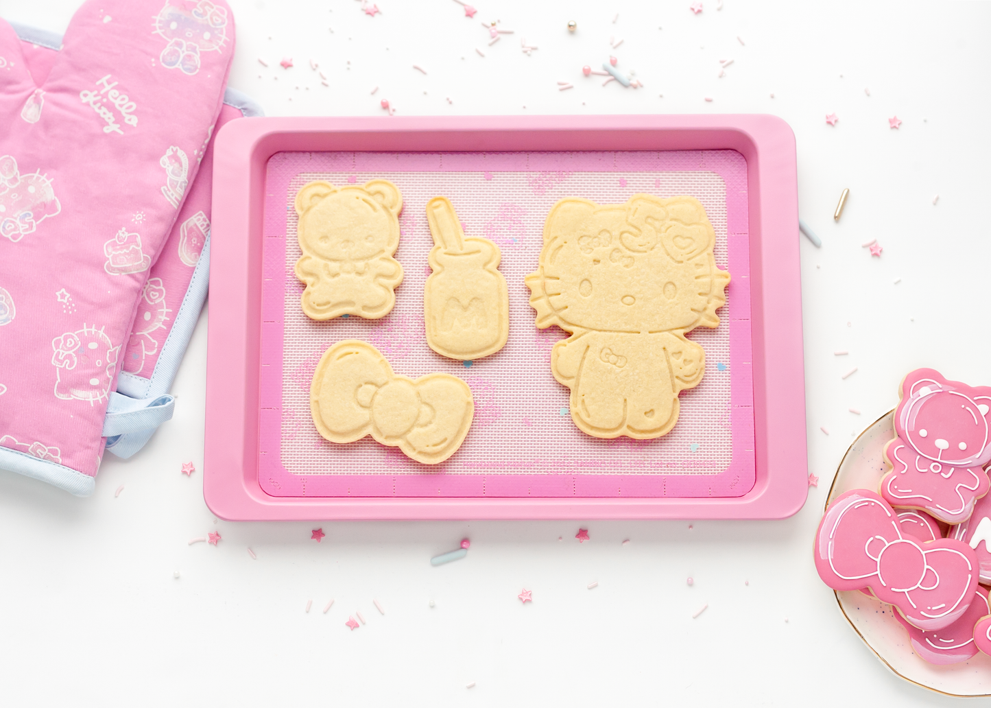 Hello Kitty 50th Anniversary Cookie Stamp and Frosting Set