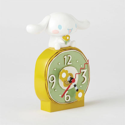 Cinnamoroll Flowers Desk Clock