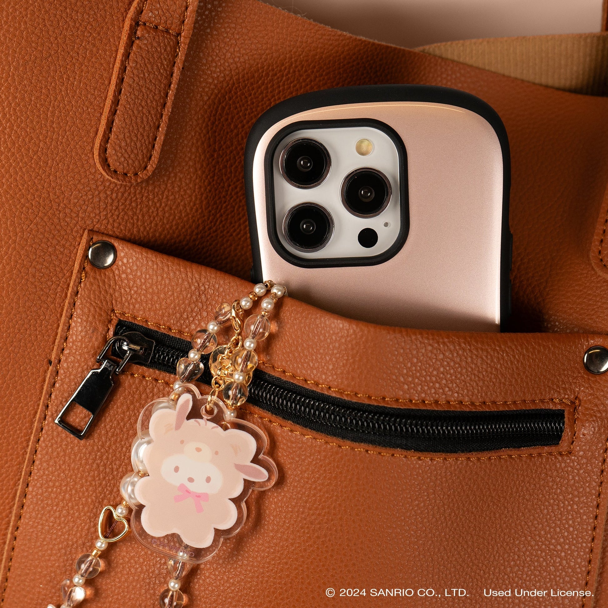 Pochacco Latte Bear Beaded Charm Mobile Phone Wrist Strap