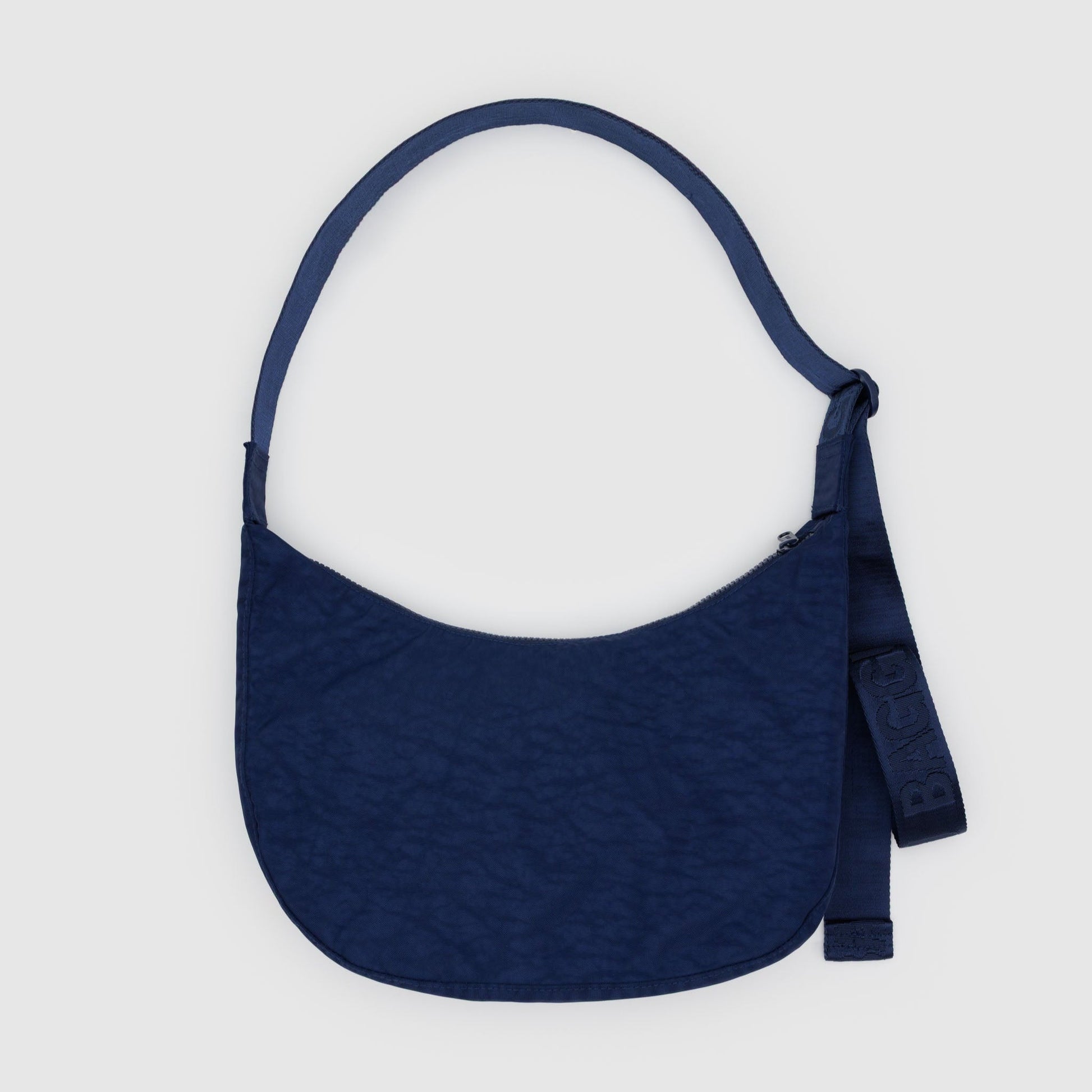 Hello Kitty x Baggu Embroidered Nylon Crescent Bag (Classic Apple)