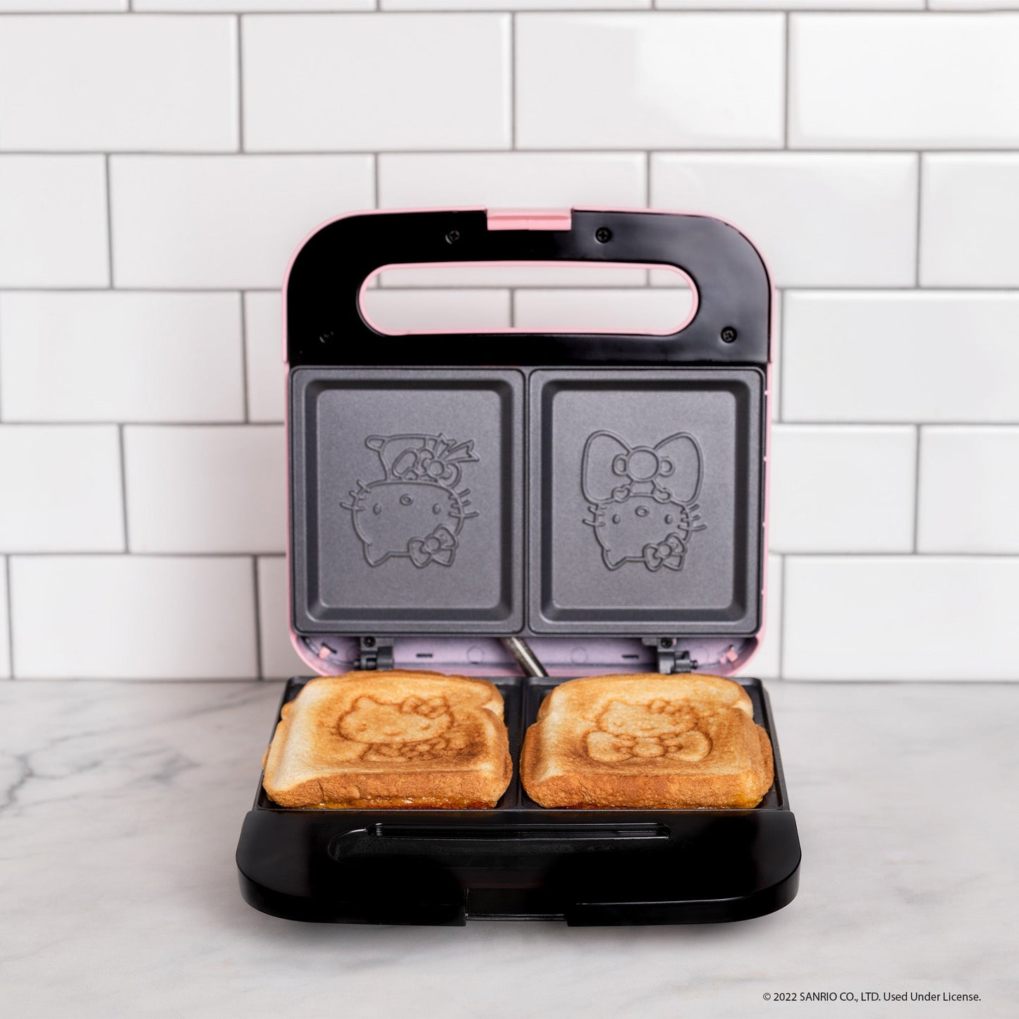 Hello Kitty Bow Sandwich Maker (Pink)