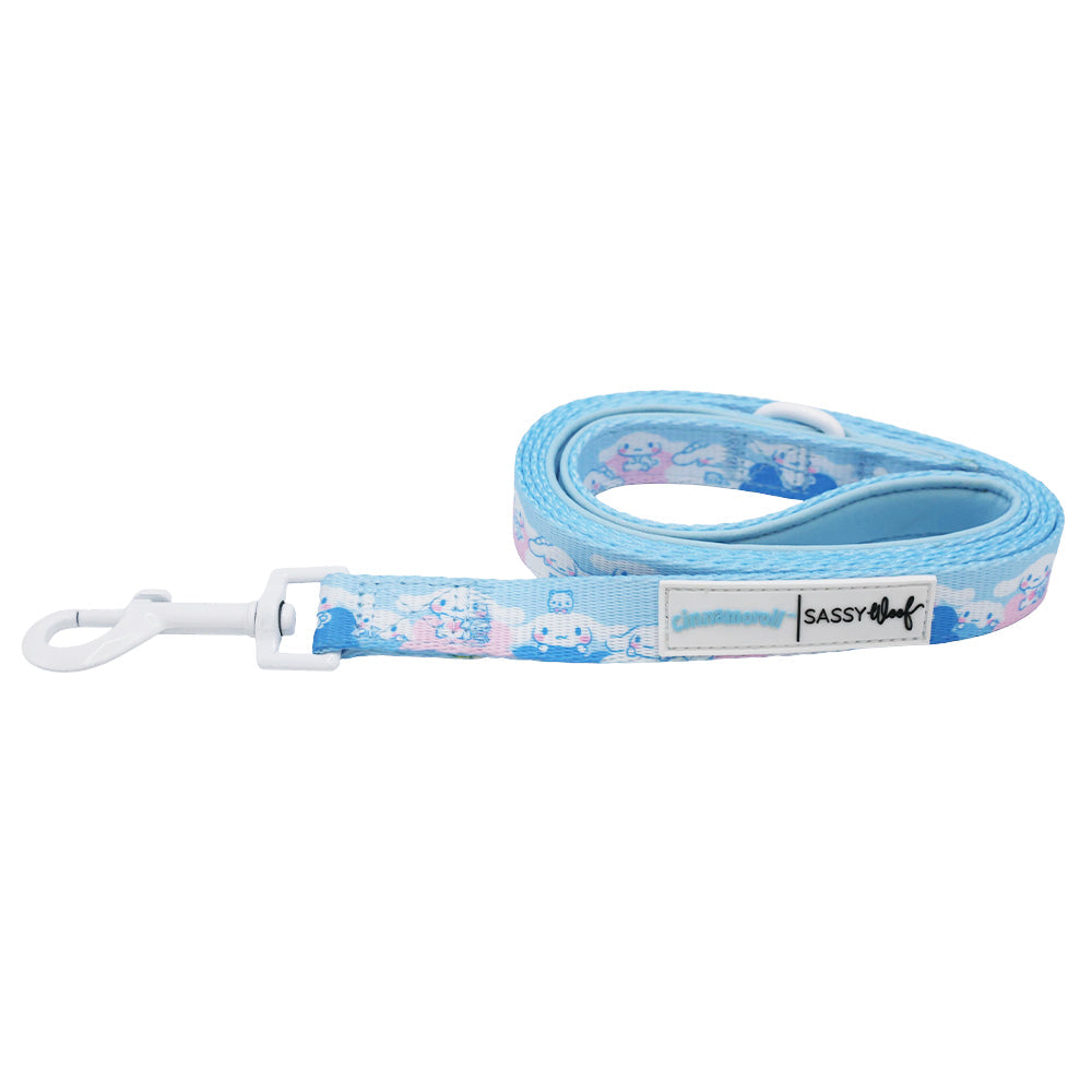 Cinnamoroll x Sassy Woof Dog Leash (Clouds)