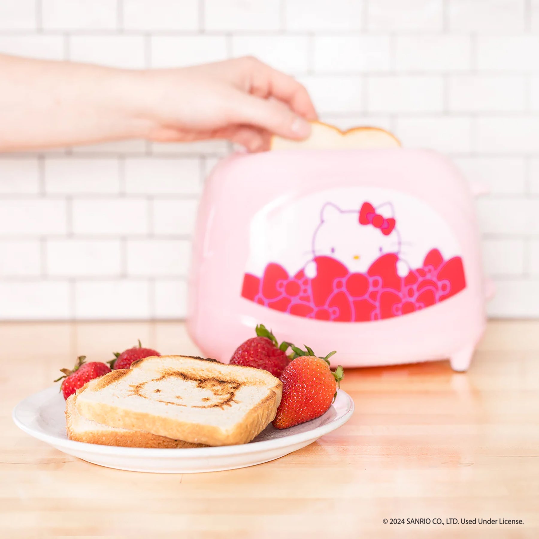 Hello Kitty Two-Slice Toaster (Pink)