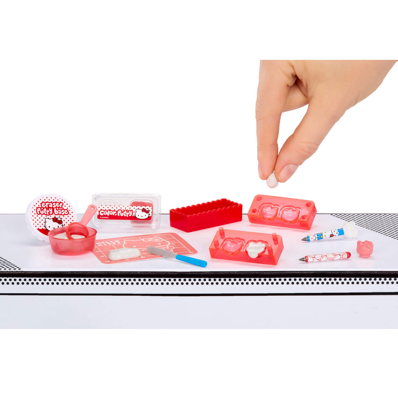 Hello Kitty and Friends x MGA's Miniverse Make It Mini Stationery Blind Capsule (Series 3)
