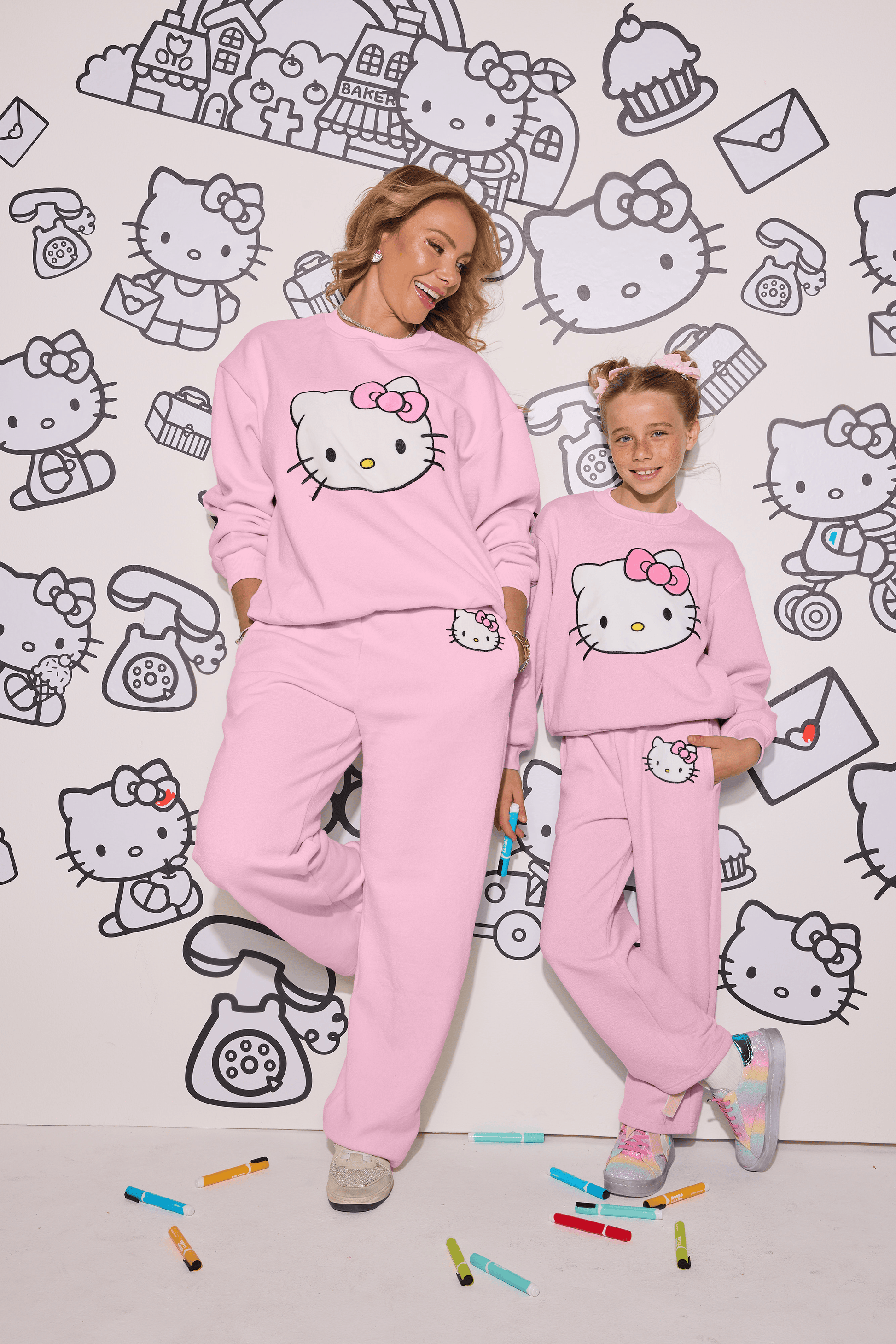 Hello Kitty x Lola + The Boys Adult Super Soft Knit Set (Pink)